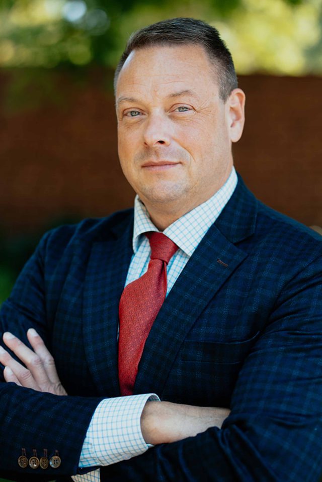 https://petersonsaylor.com/wp-content/uploads/2024/06/GeorgeOPeterson_2024-640x959.jpg